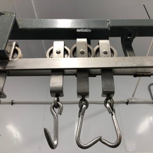 Móc treo giết mổ bò